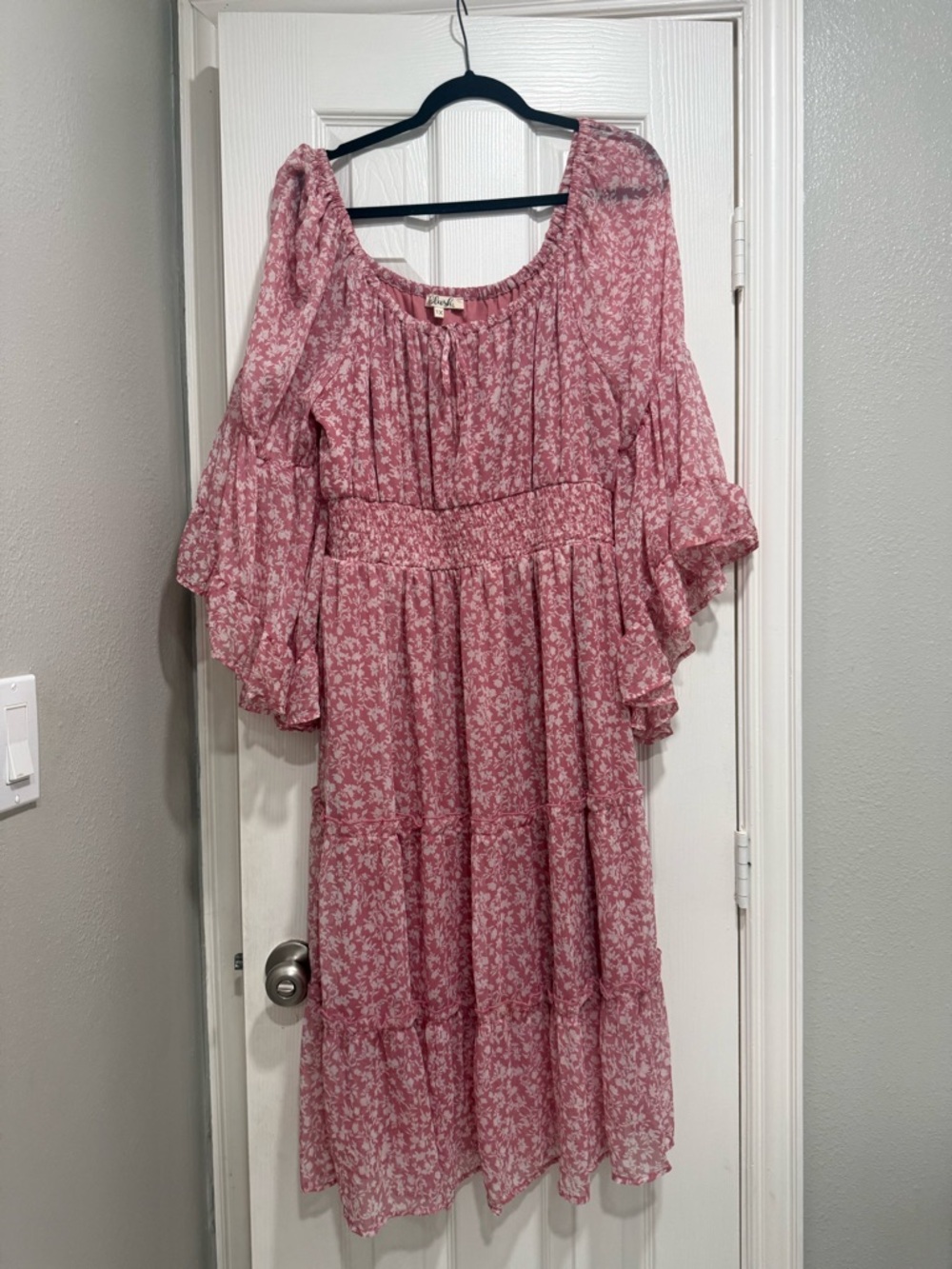 Blush Pink Floral Maxi Dress with Puff Sleeves